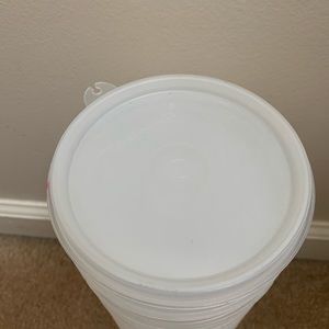 Tupperware Kitchen - Tupperware 15 hamburger containers Tupperware Kitchen - Tupperware 15 hamburger containers
